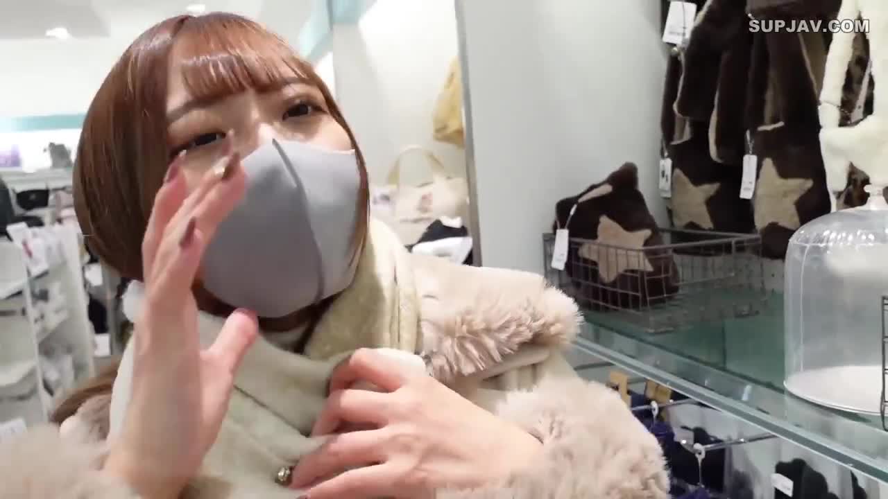 FC2-PPV-2888176 [无]与即使用手遮住脸也能看到可爱脸的孩子做爱！ ！！ ！！最后有一个额外的打击工作