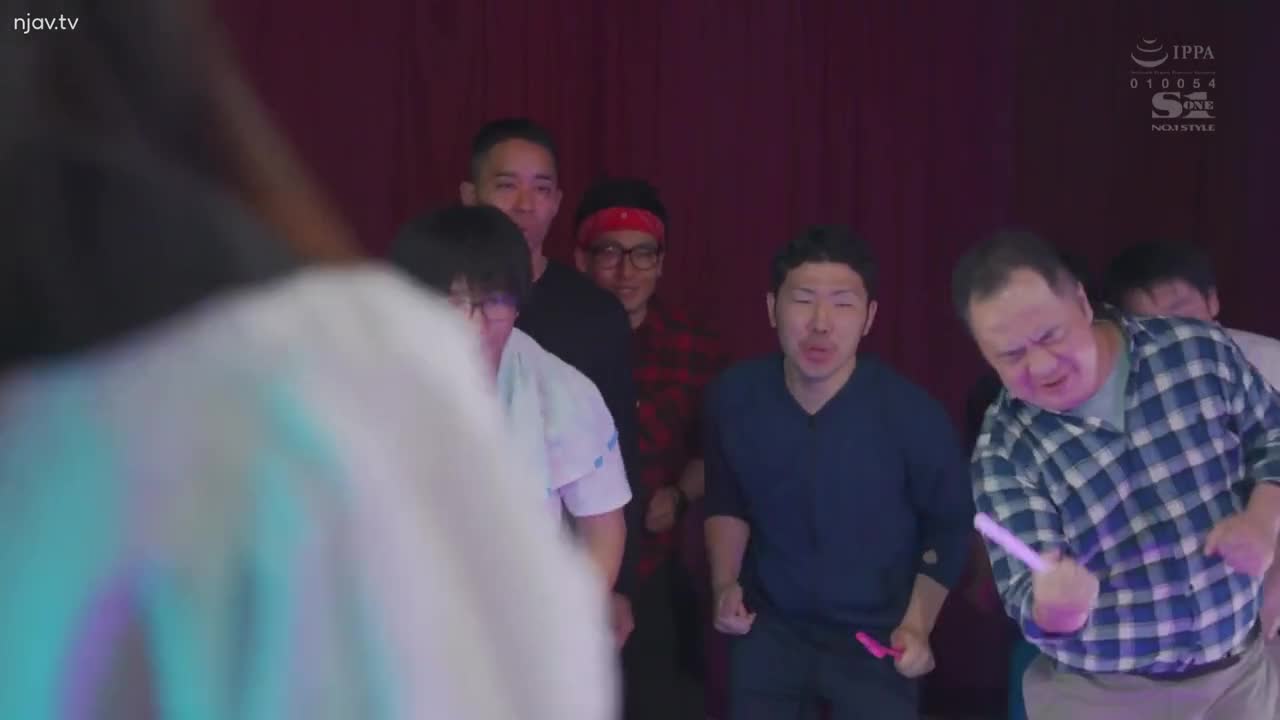 SSIS-953 我最喜欢的偶像是一个想要退出竞选的狂欢婊子（哭又高兴） Kafumi Jun - 香水じゅん