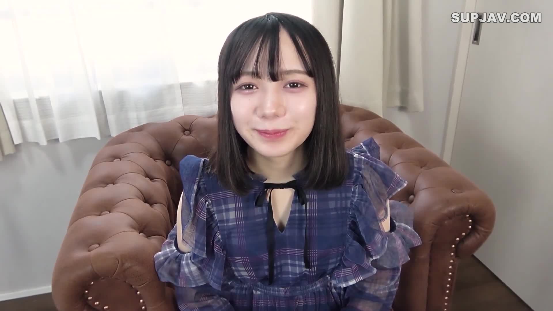FC2-PPV-4317426 我的爱是纯洁的、无法无天的。一个听故事的女孩，一个可爱的女孩，一个失控的男人。 18岁教育部