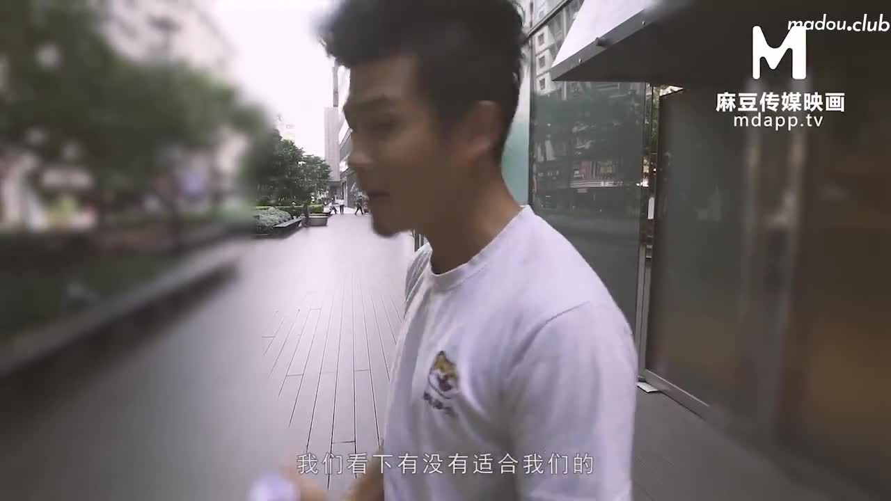 素人搭讪3 街头巧遇极品骚货  白佳萱