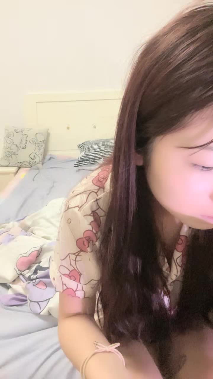 乖巧嫩妹妹